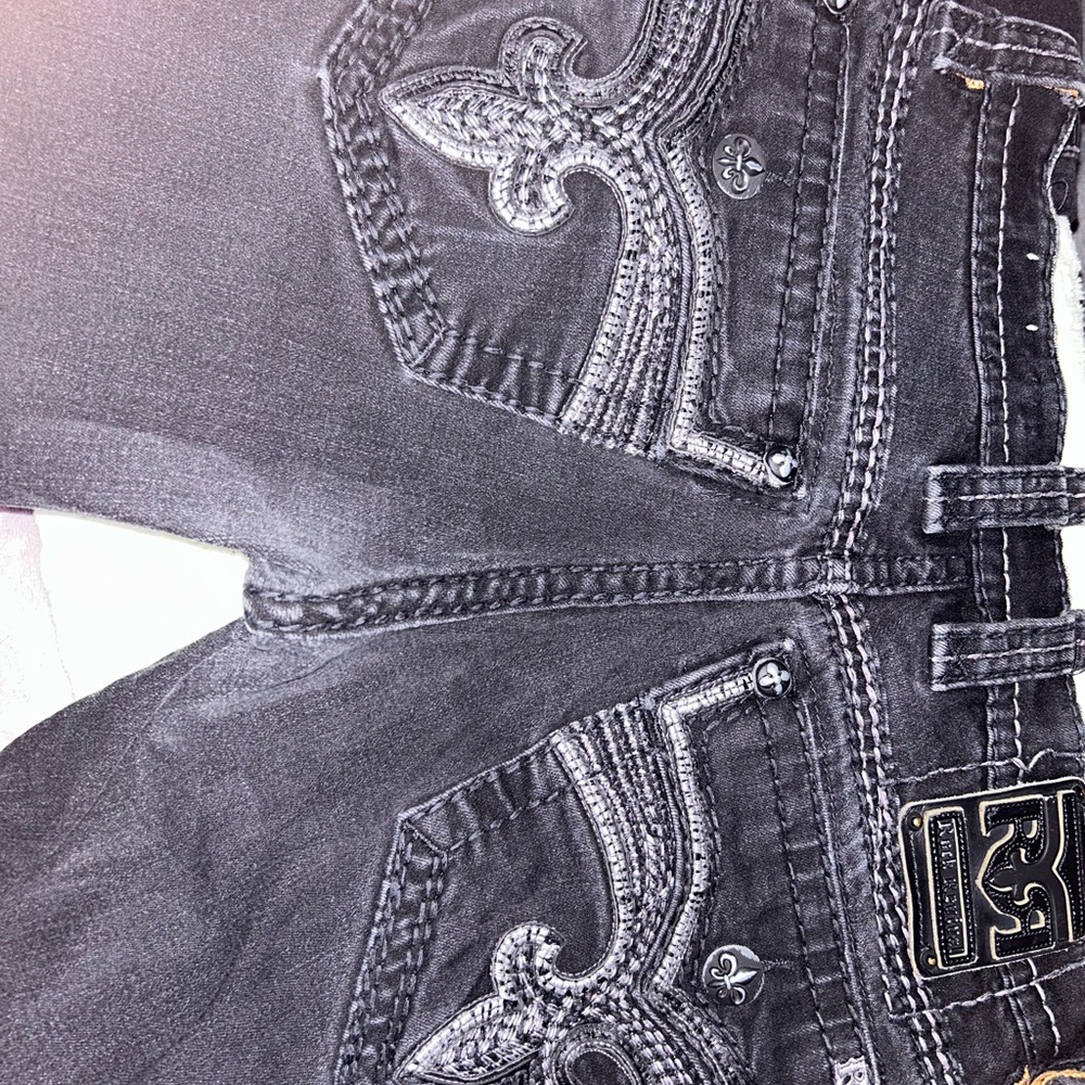 Black wash straight leg men jeans